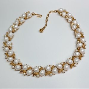 Vintage Crown Trifari Faux Pearl Goldtone Necklace